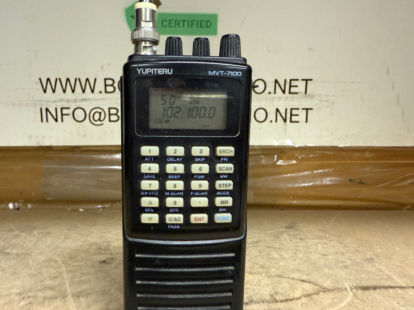 Yupiteru MVT 7100 scanner 0 - 1650 Mhz AM / FM / WFM / SSB / CW