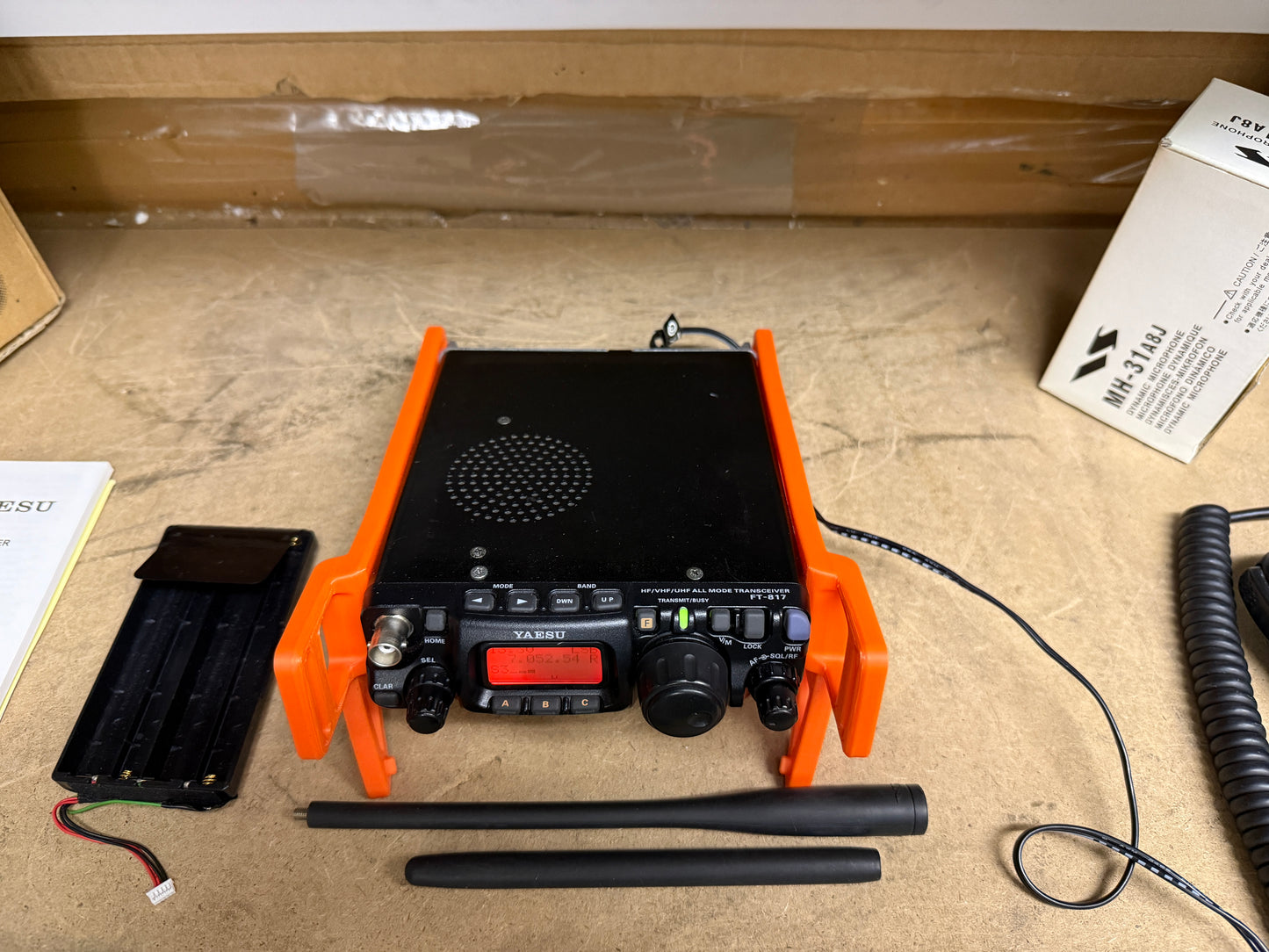 Yaesu FT 817ND perfeto full set Garanzia 12 Mesi