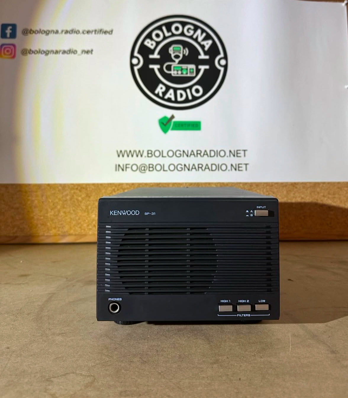 altoparlante di linea Kenwood SP-31