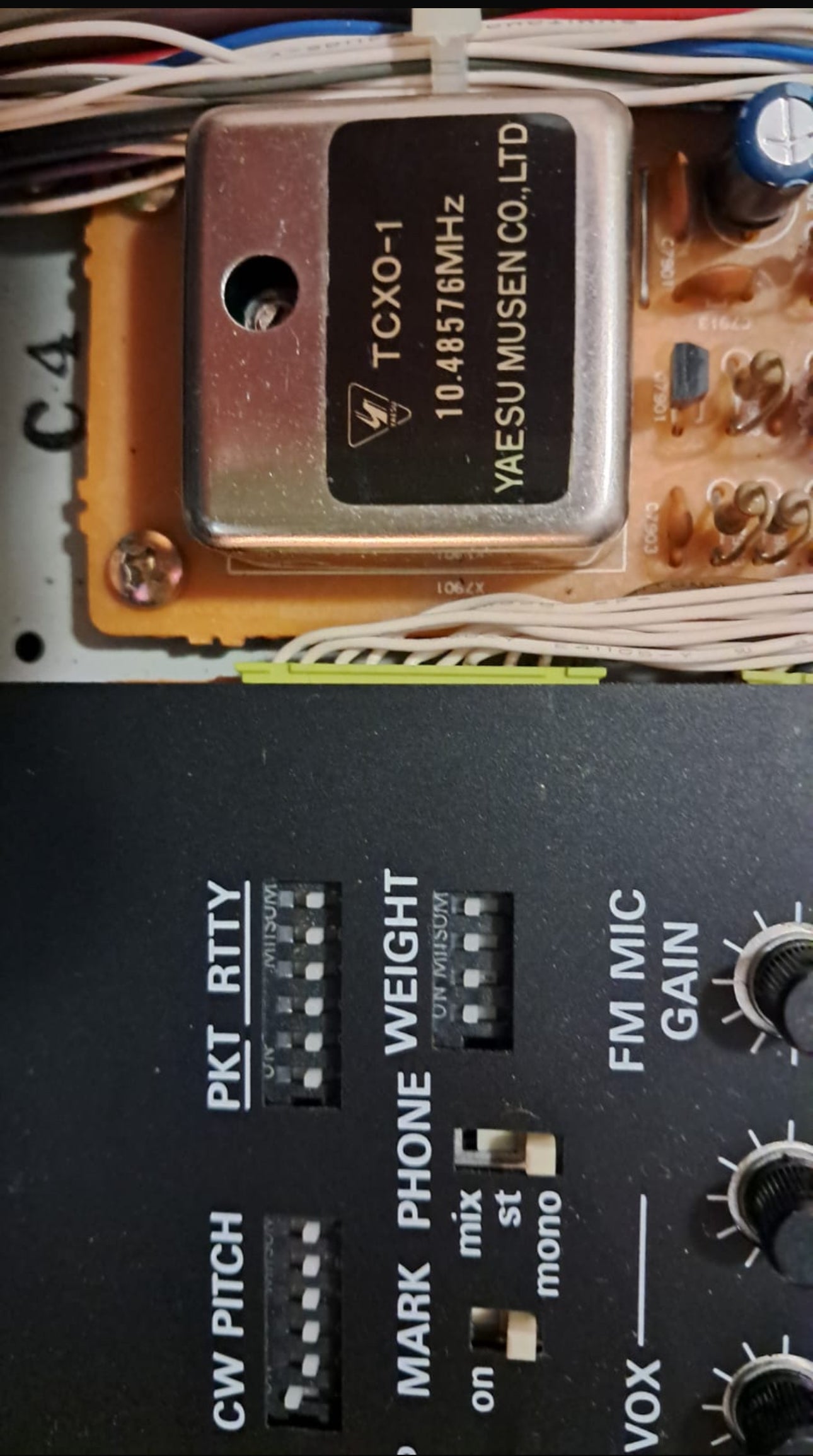 Yaesu FT 1000 + TCXO + FILTRI