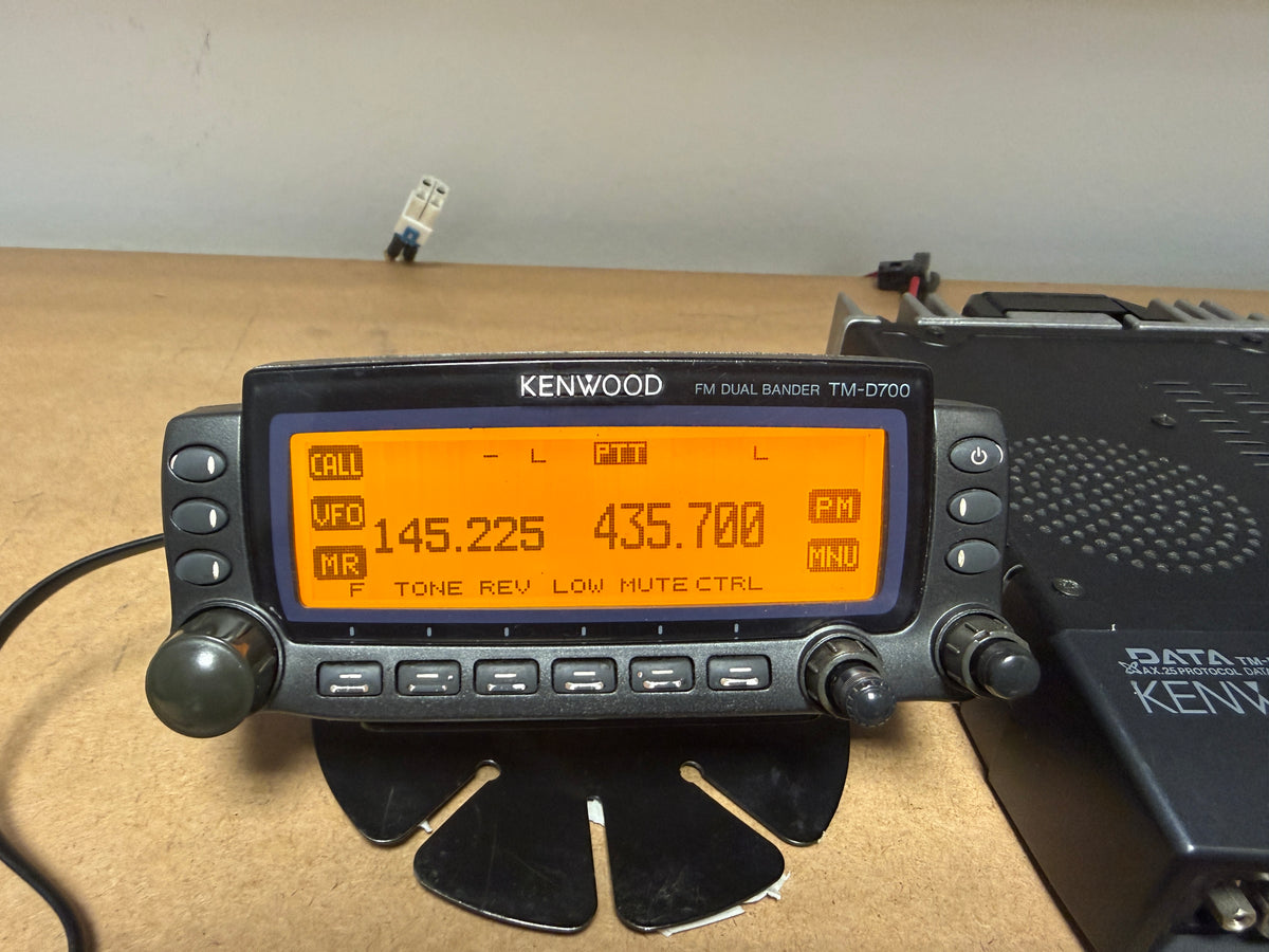 Kenwood TM D-700 Garanzia 12 Mesi