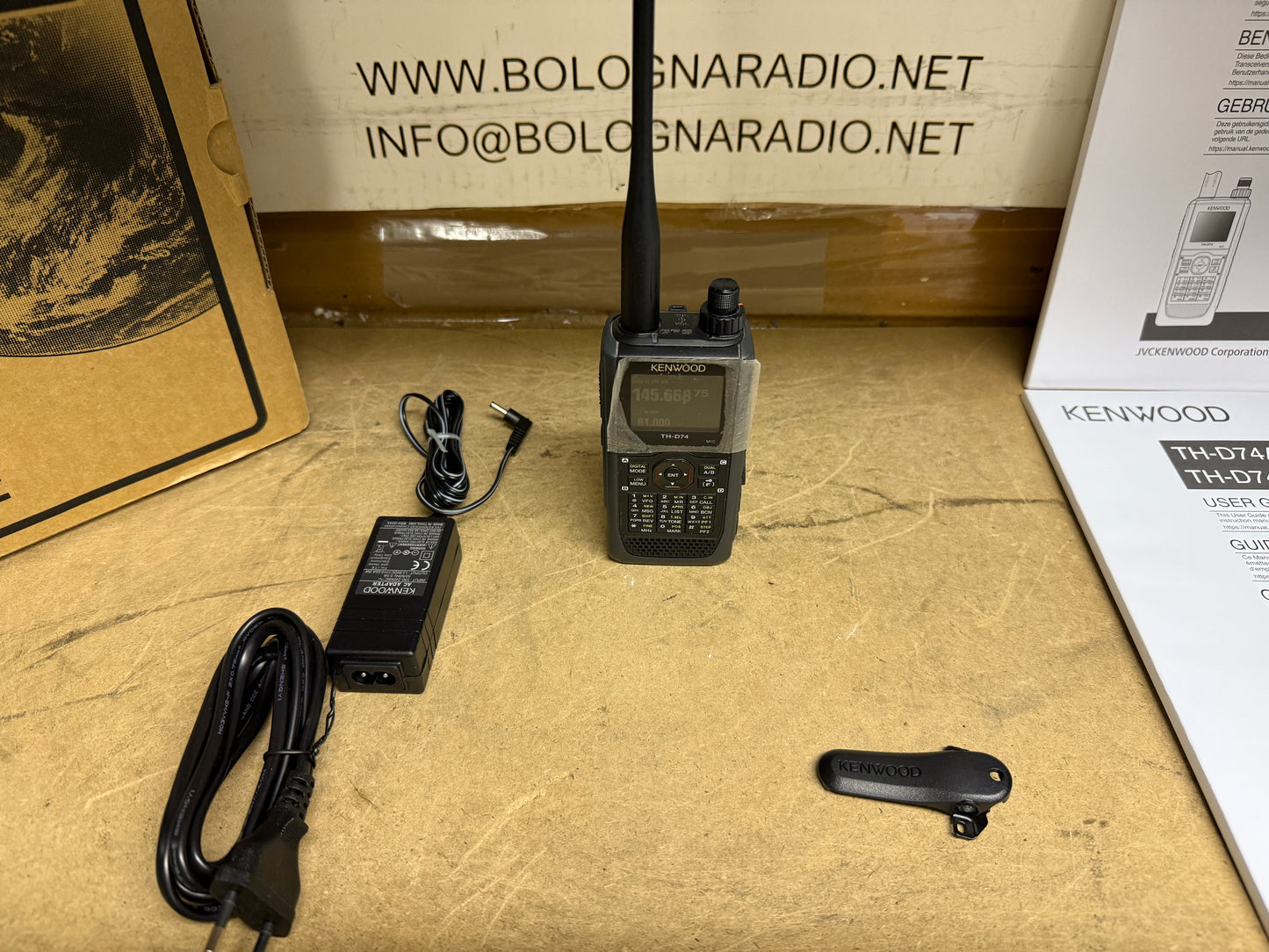 KENWOOD TH-D74 pari al nuovo full set garanzia 12 Mesi