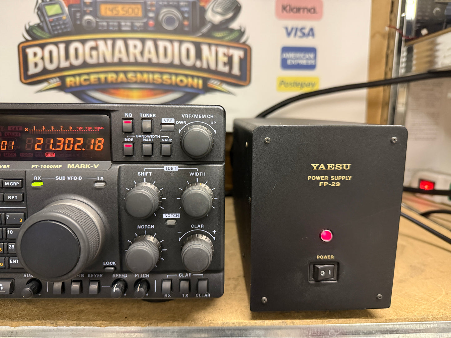 A-1 Yaesu FT 1000MP MARK V 200 watt full set Garanzia 12 Mesi