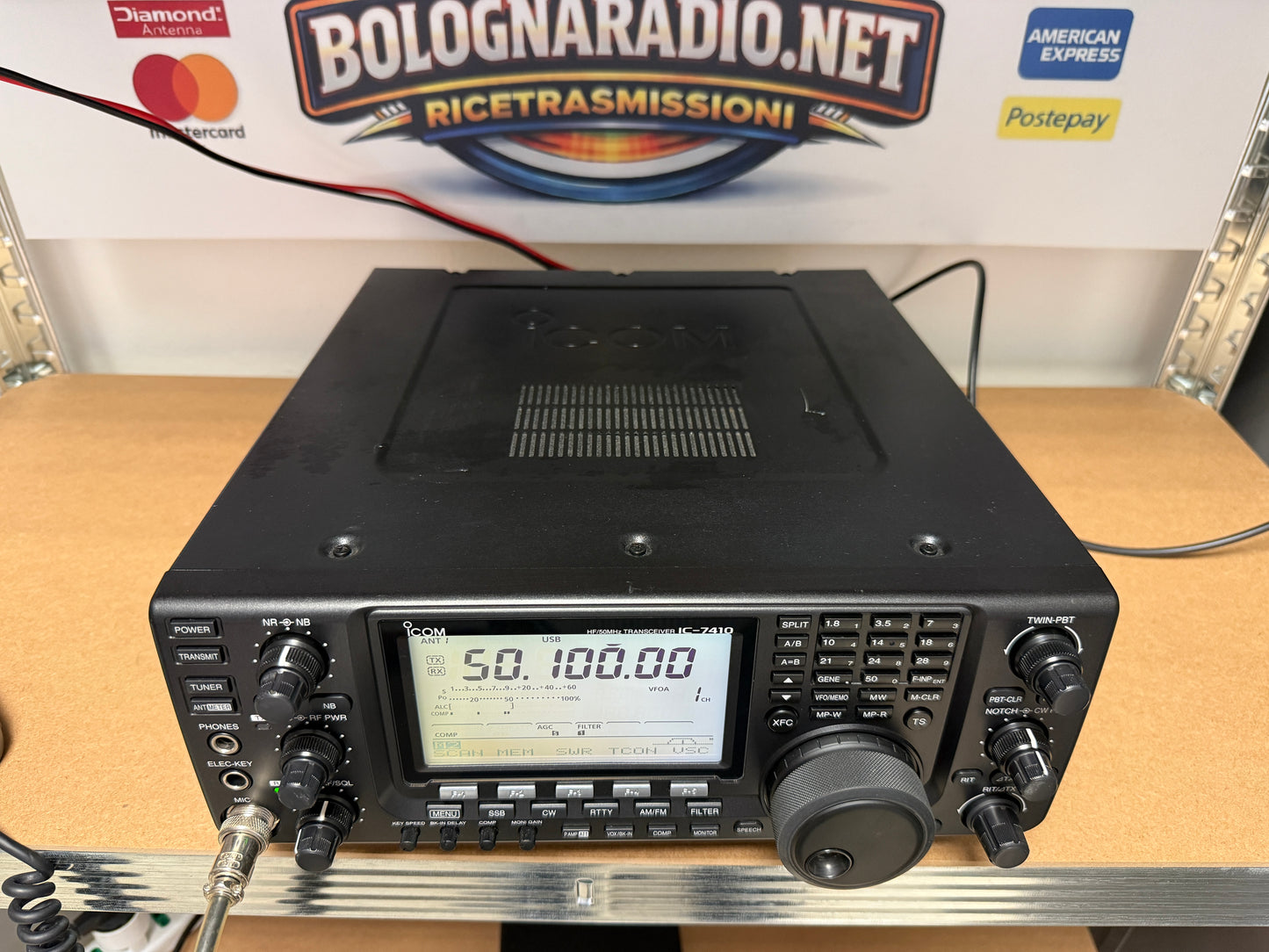 A-1 Icom ic 7410 pari al nuovo Garanzia 12 Mesi