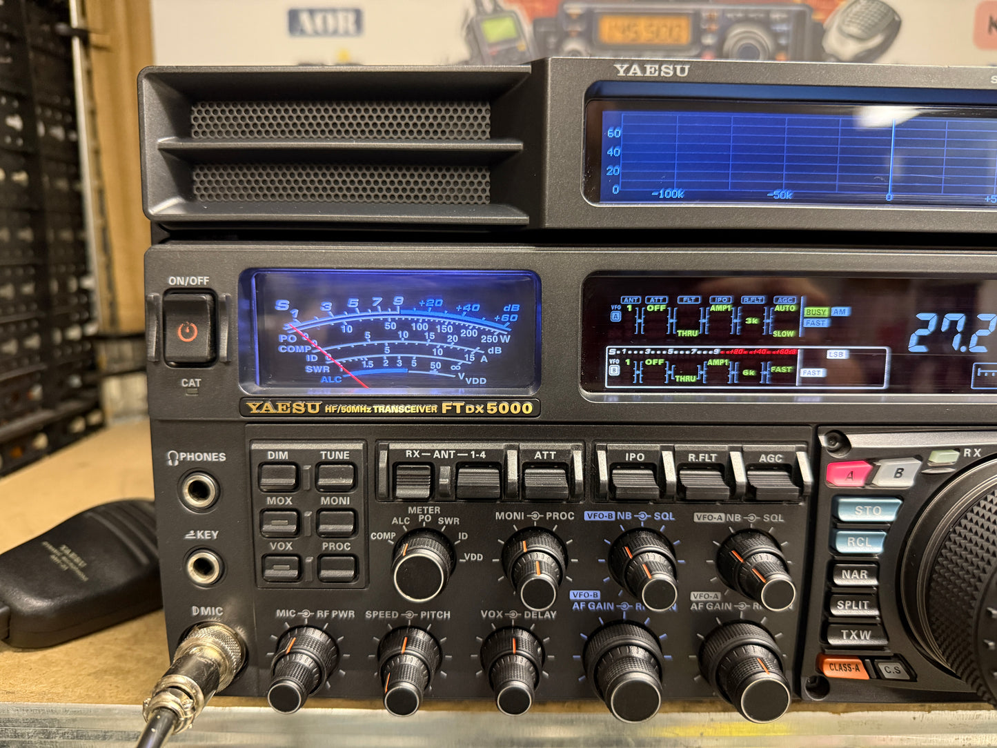 Yaesu FTDX 5000MP + SM 5000 doppio imballo pari al nuovo Garanzia 12 Mesi