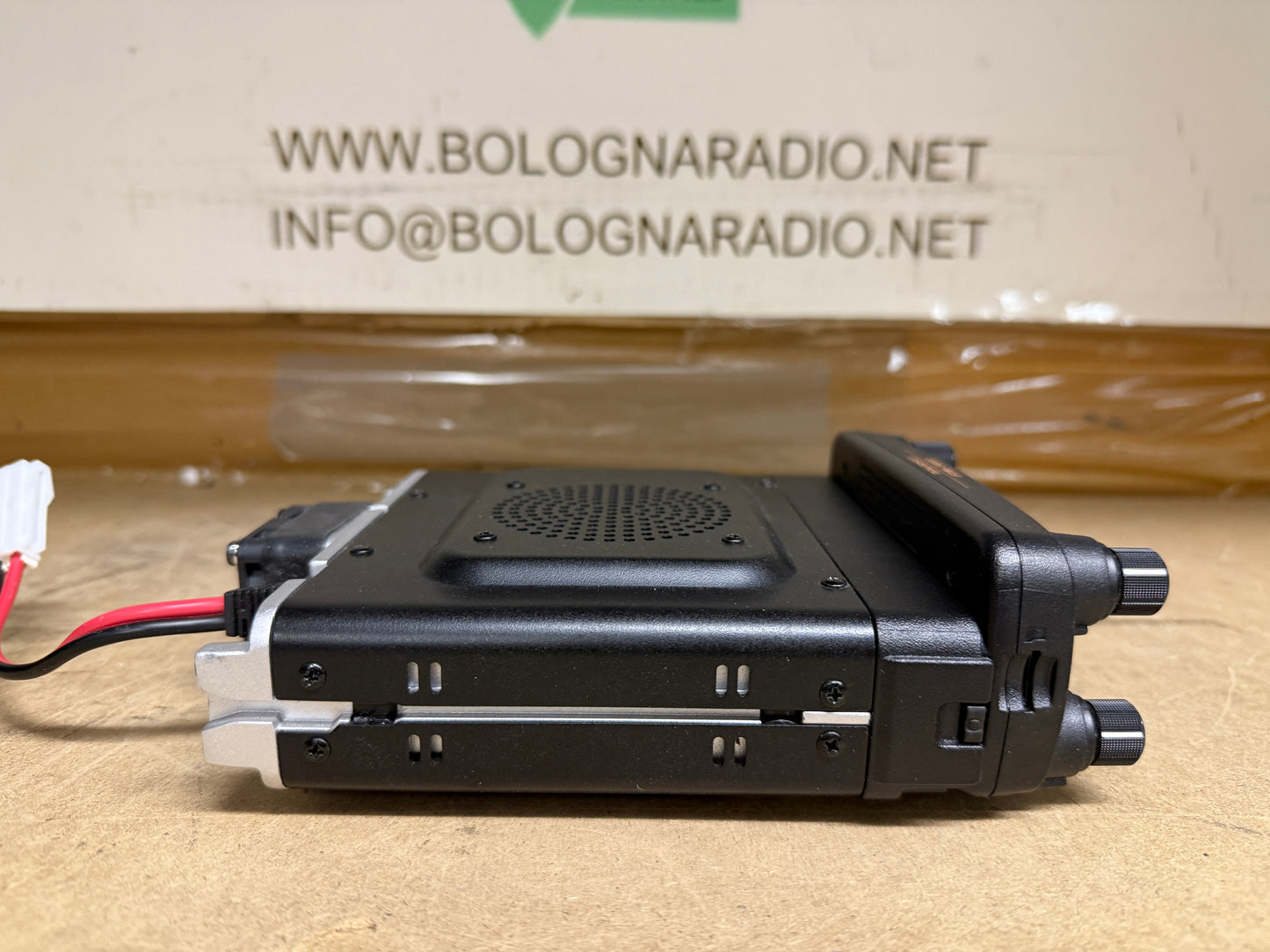 Yaesu ftm 300 D pari al nuovo garanzia 12 Mesi