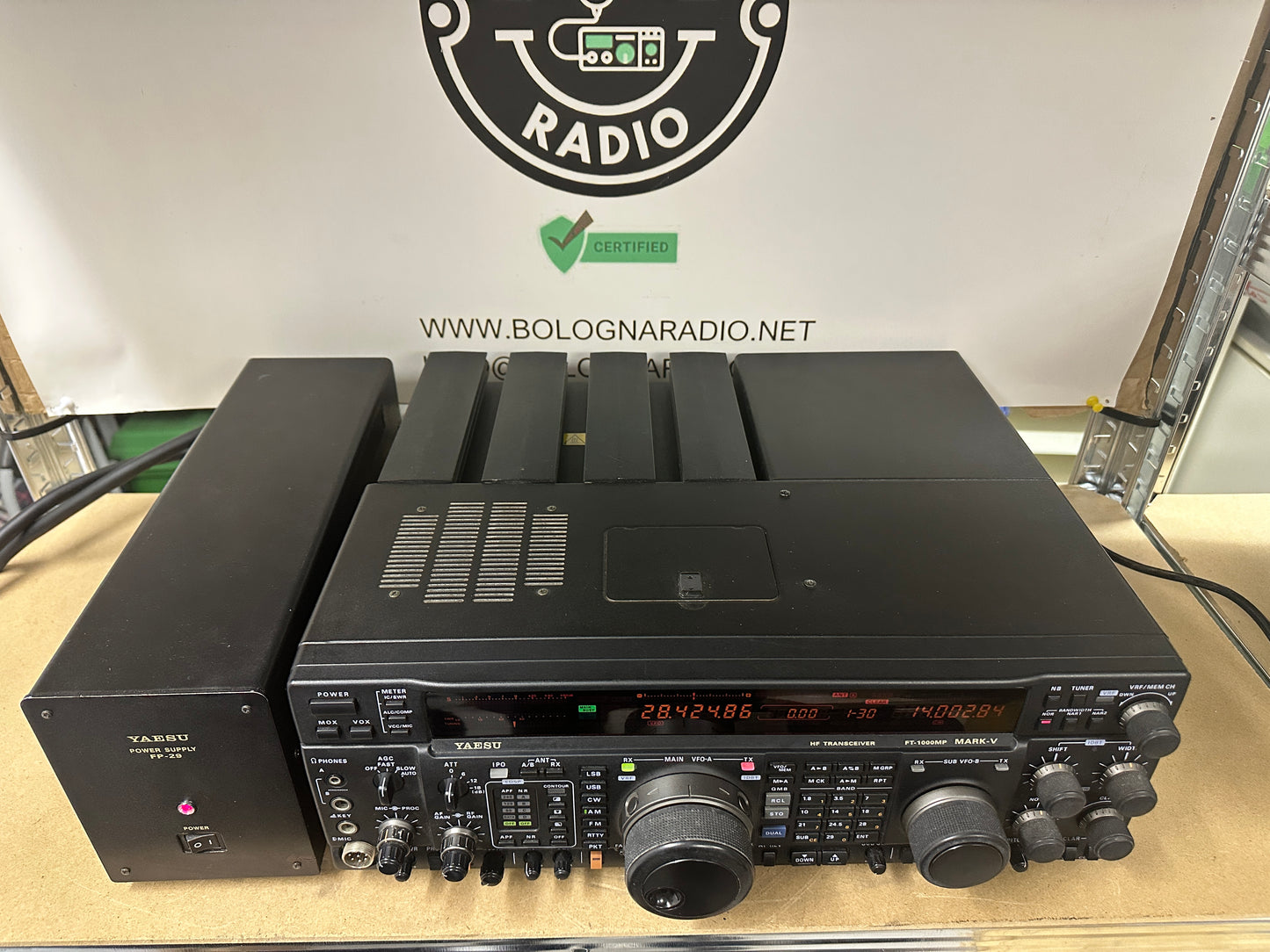 4 Yaesu FT 1000MP mark V 200 watt