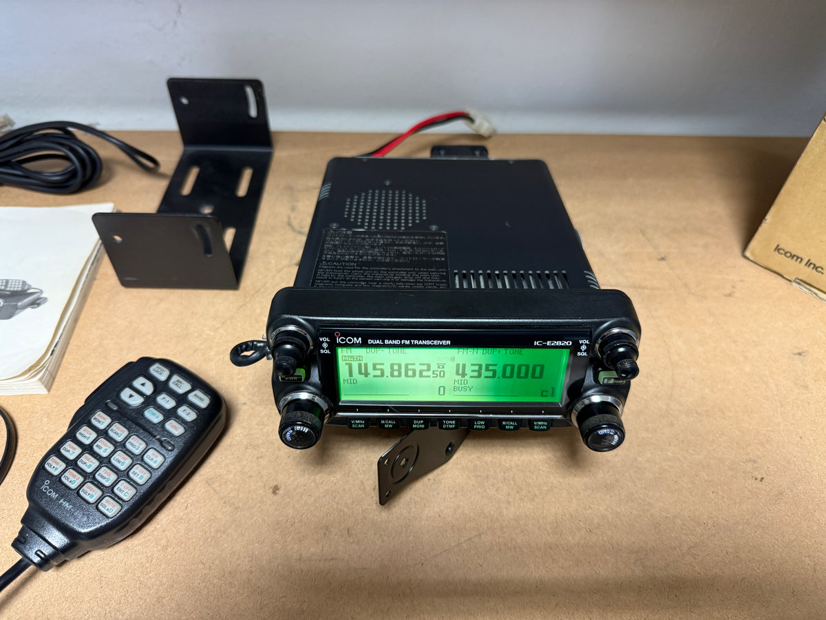 Icom IC E 2820 + Dstar perfetto full set Garanzia 12 Mesi
