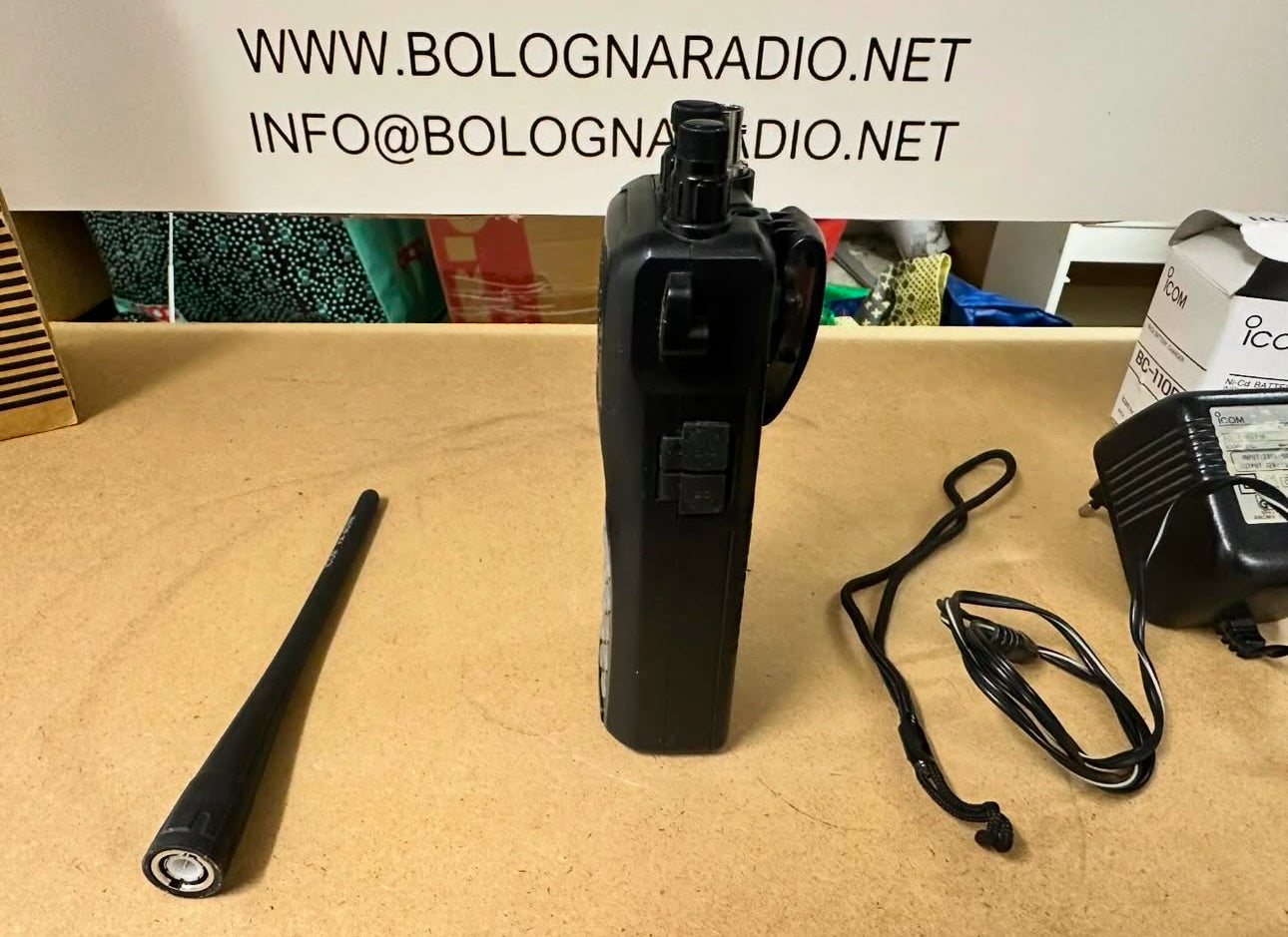 Ricevitore Icom IC-R10 pari al nuovo