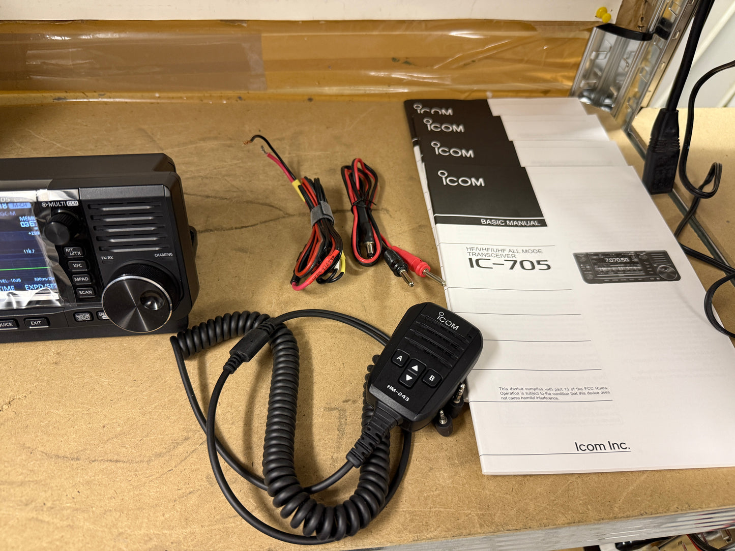 Icom ic 705 pari al nuovo full set garanzia 12 mesi