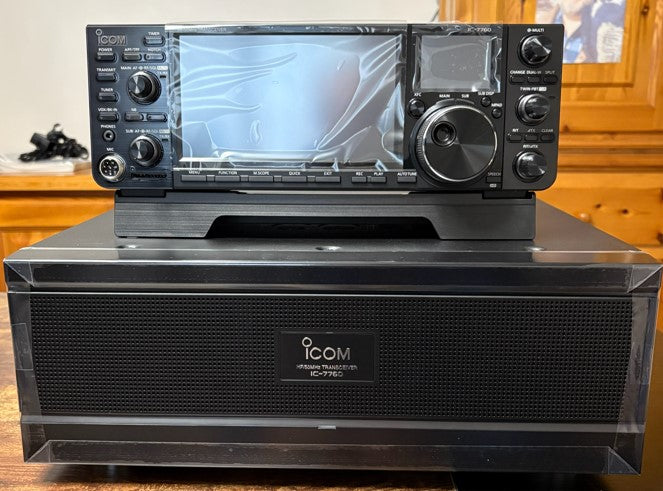 Icom IC 7760 nuovo Garanzia 36 Mesi 5.990€ con premio permute