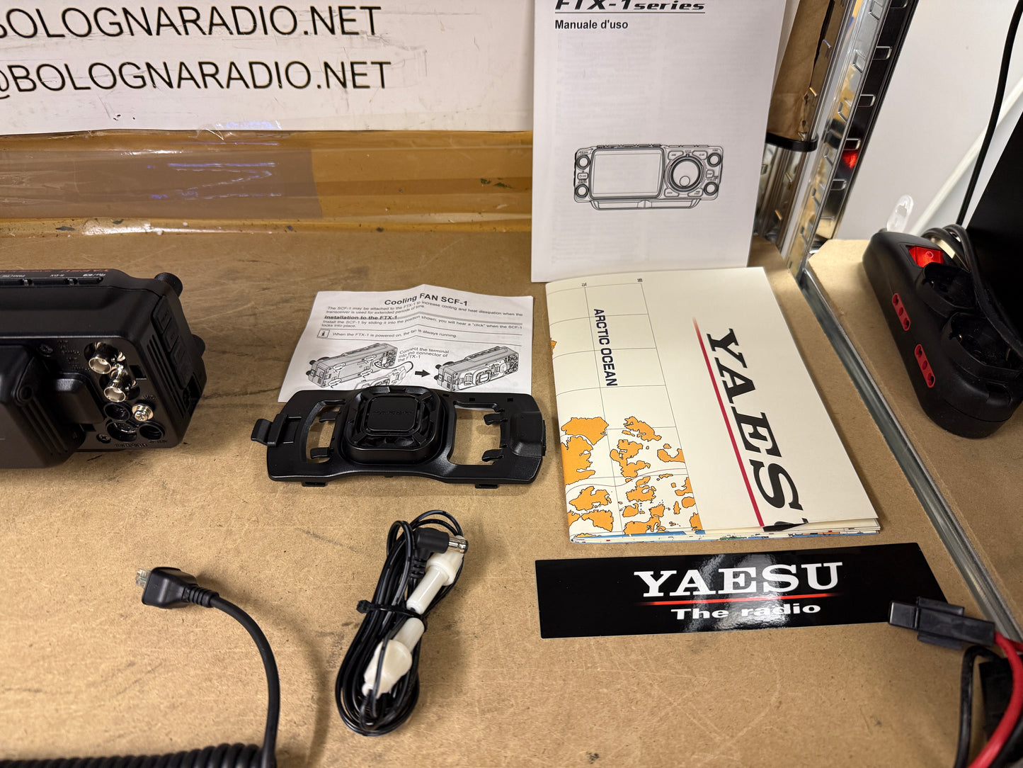 Yaesu FTX1 field + SCF1 pari al nuovo 08/2025 garanzia ufficiale