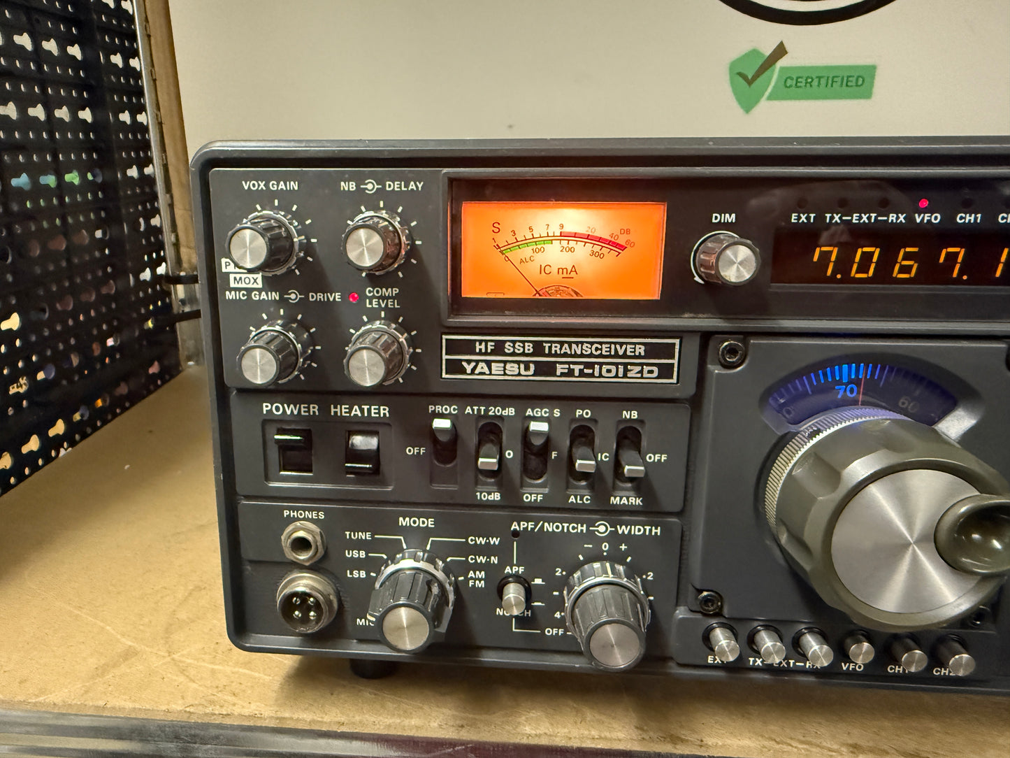 Yaesu FT 101 ZD MK3 + vfo esterno + AM + FM
