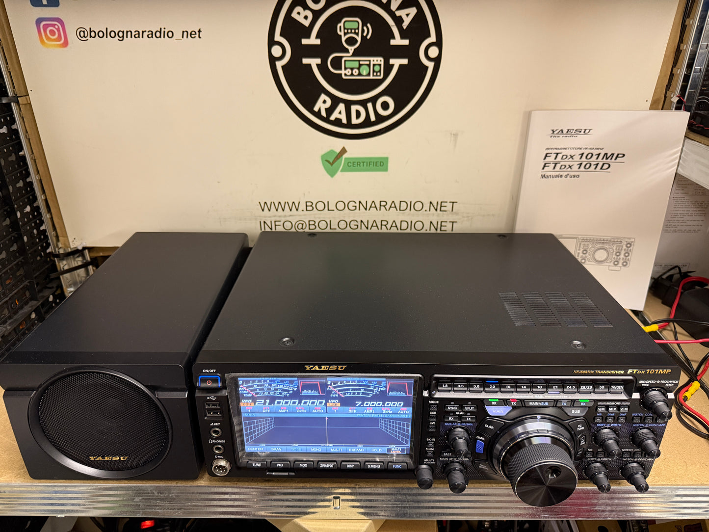 A-1 Yaesu FTDX 101 MP 200Watt pari al nuovo garanzia ufficiale fino al 2028