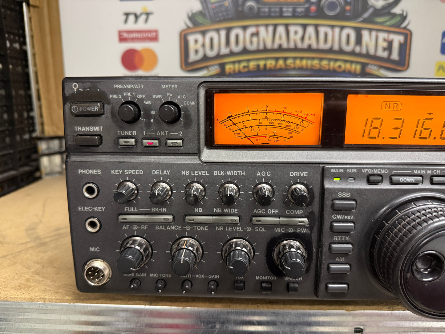 Icom ic 775 DSP 200 watt  imballo originale Garanzia 6 Mesi