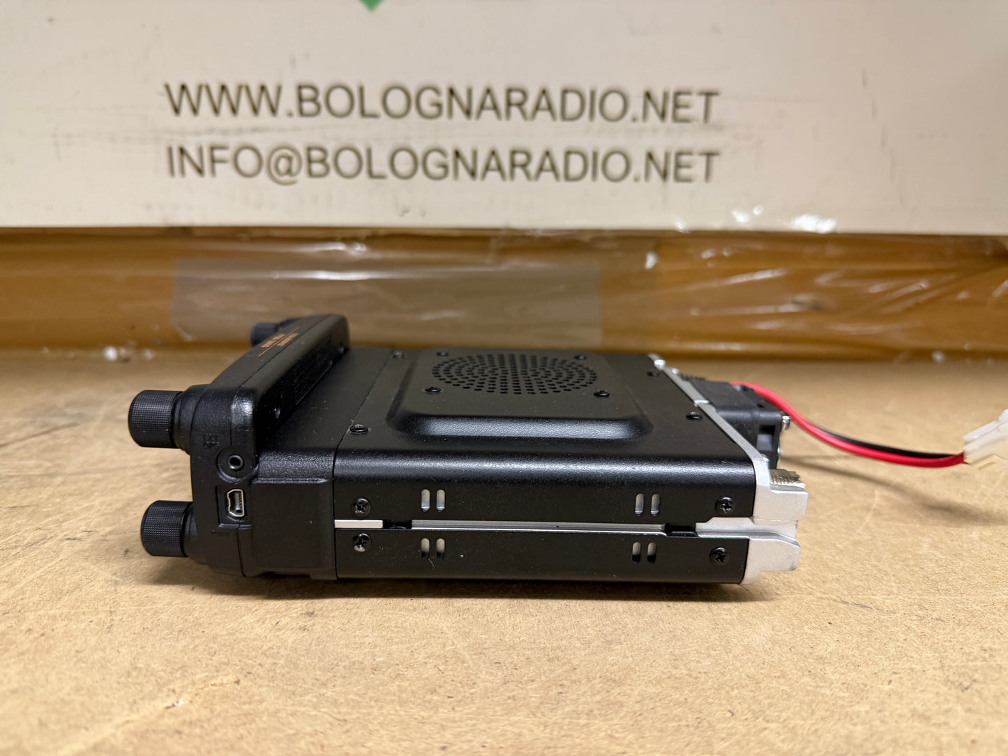 Yaesu ftm 300 D pari al nuovo garanzia 12 Mesi