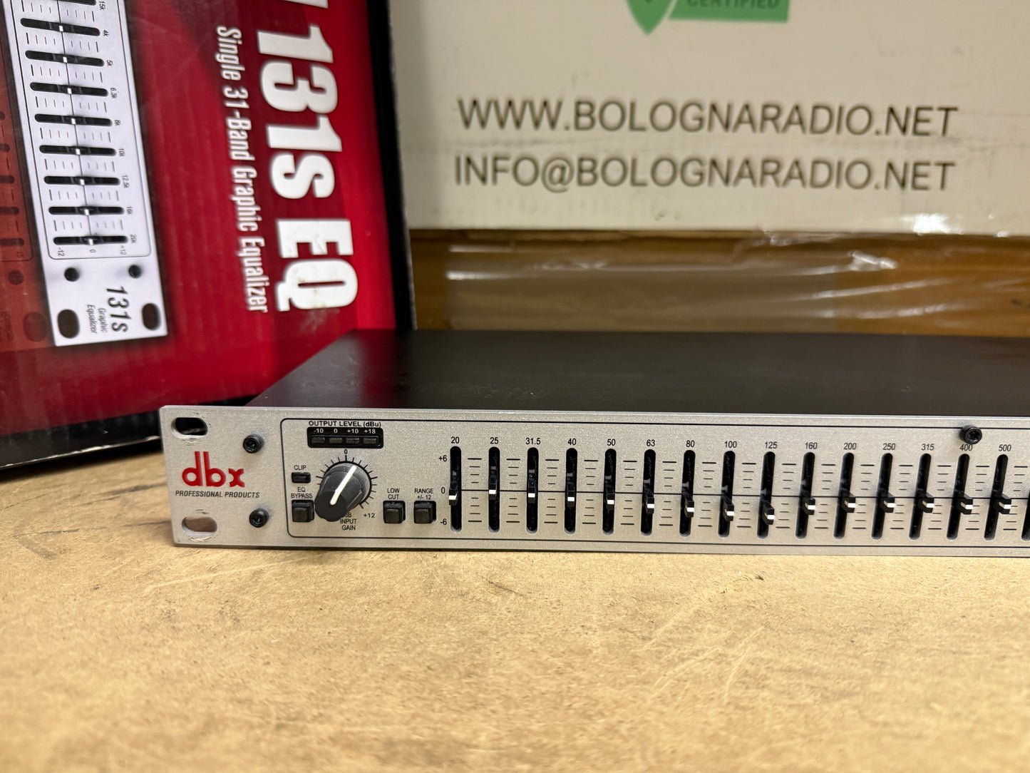 DBX 131s EQUALIZZATORE GRACIFO 31 BANDE