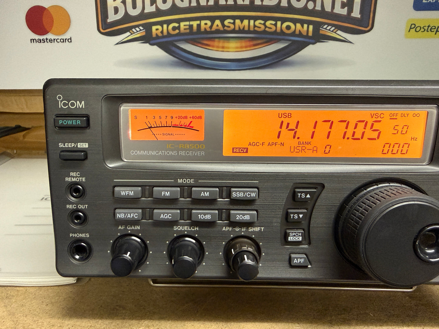 Icom IC R8500 pari al nuovo Garanzia 12 Mesi