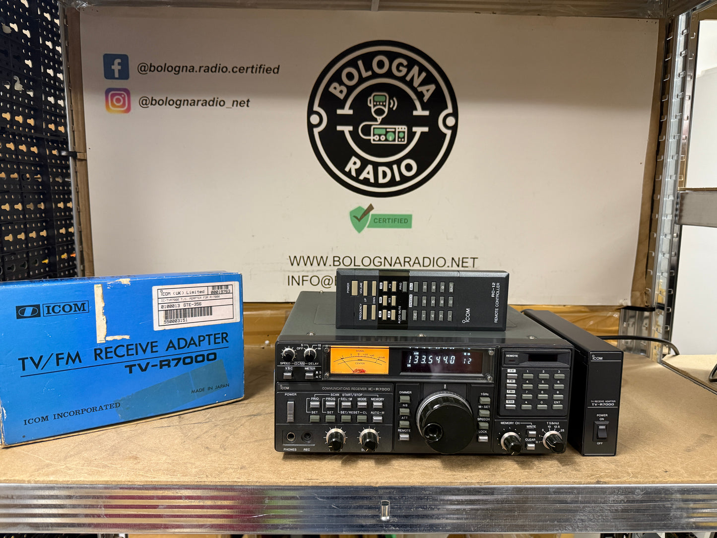 Icom IC R7000 + RC12 + TV R7000 perfetto Garanzia 12 Mesi