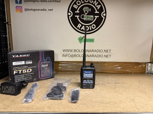 A1-Yaesu FT5D  pari al nuovo Garanzia 12 Mesi