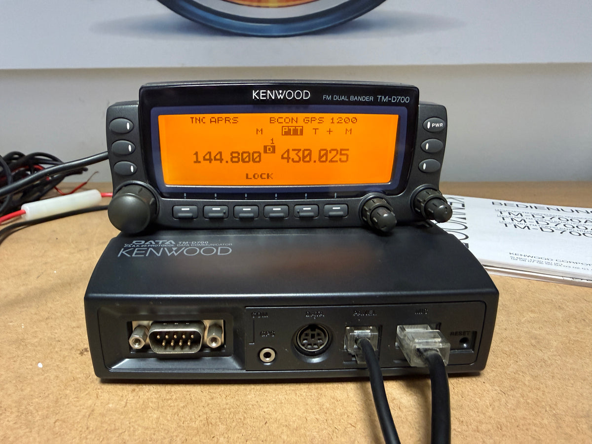 Kenwood TM D-700 perfetto Garanzia 12 Mesi