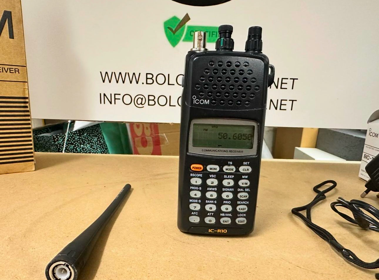 Ricevitore Icom IC-R10 pari al nuovo