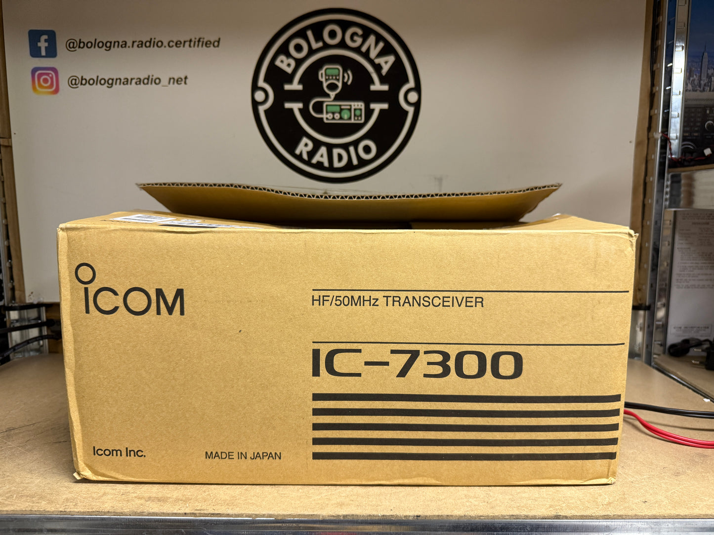 A-1 Icom ic 7300 pari al nuovo Garanzia 12 Mesi