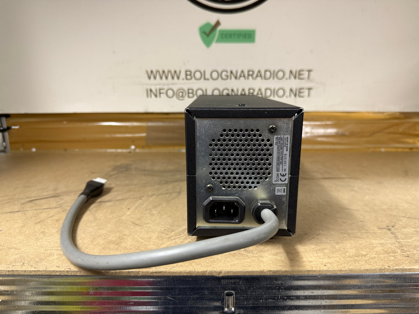 Icom PS 126 alimentatore di linea 25A pari al nuovo