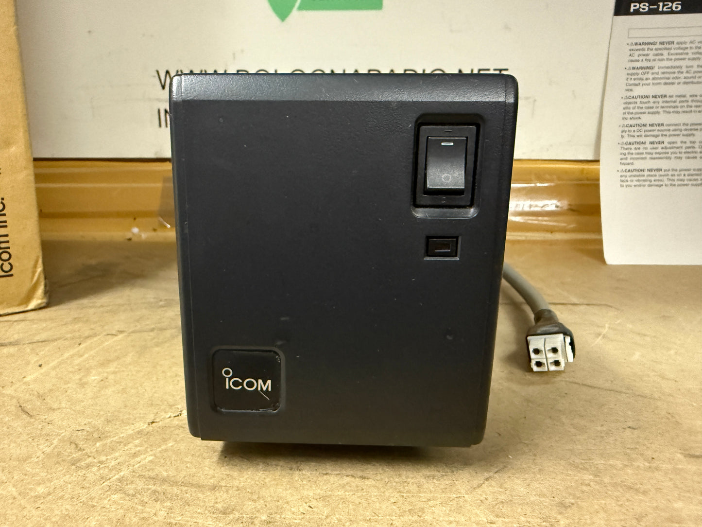 Icom PS 126 alimentatore di linea 25A pari al nuovo