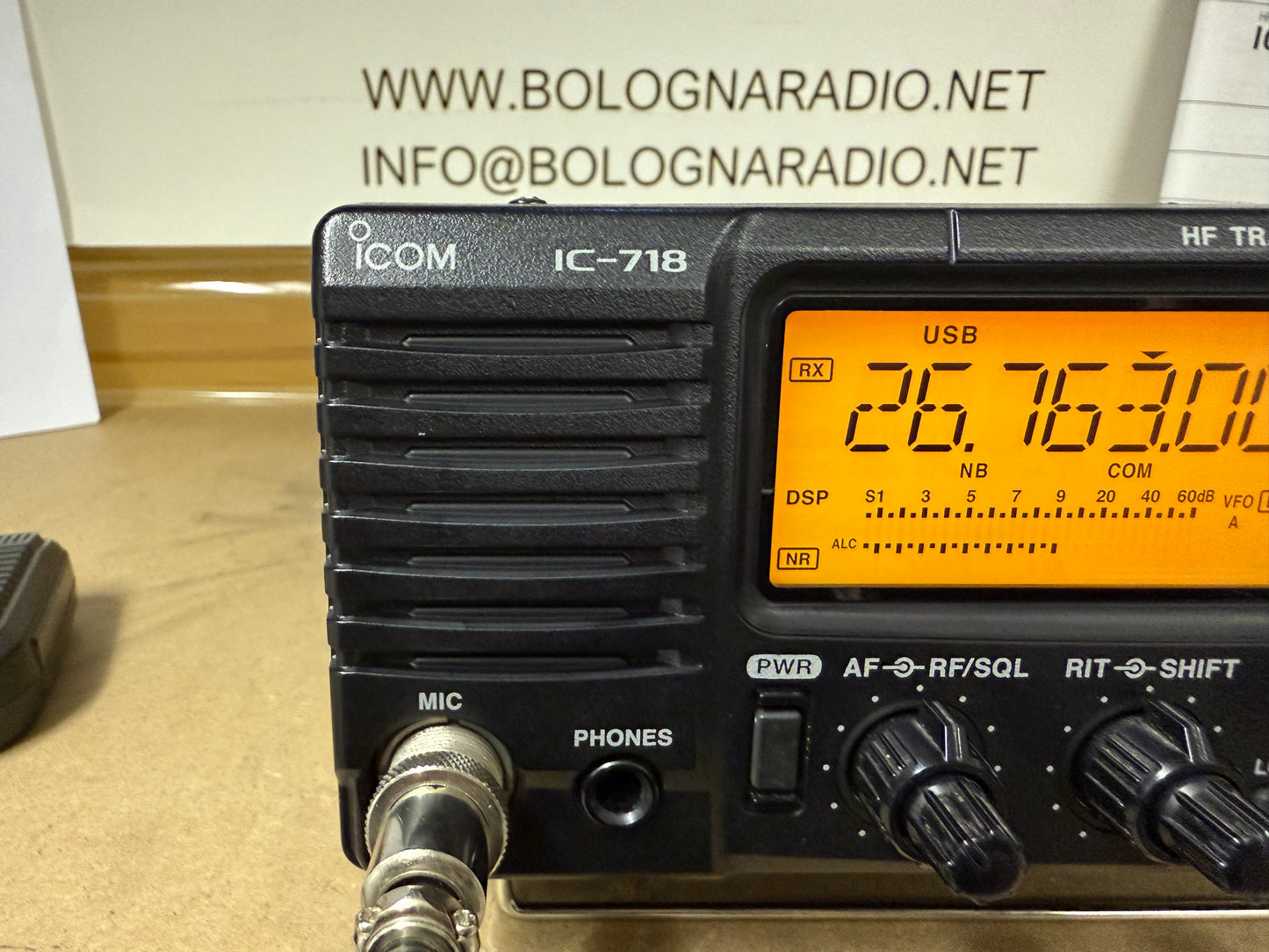 icom IC-718 con DSP + TX 11 metri
