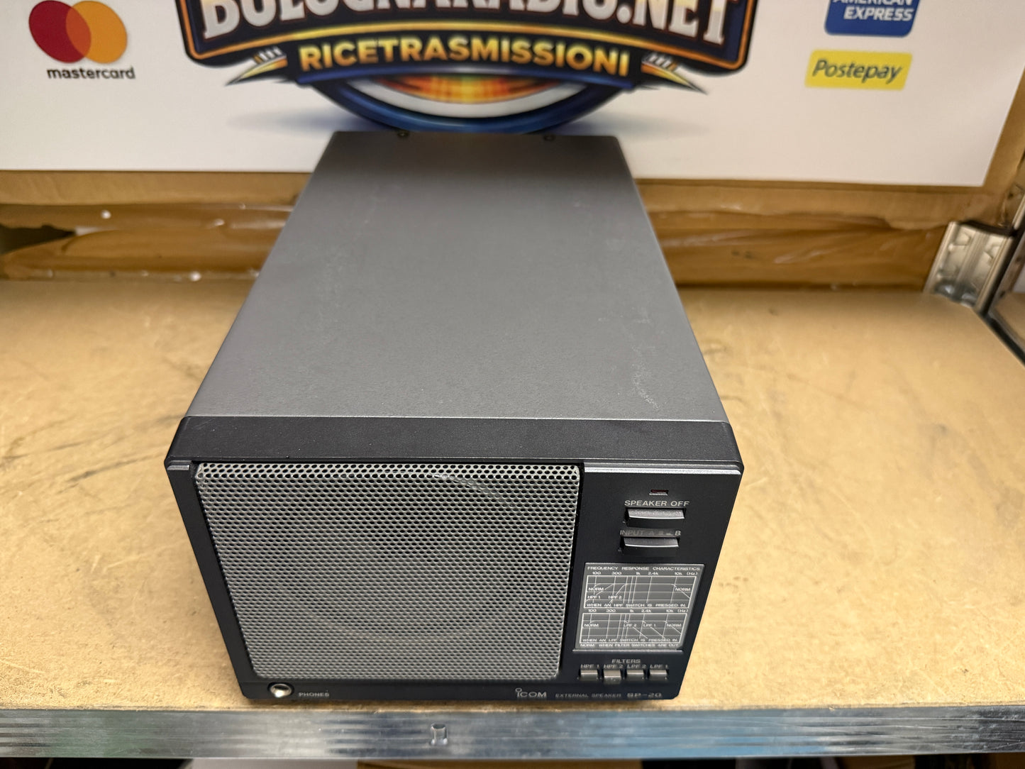 Icom SP 20 pari al nuovo speaker di linea
