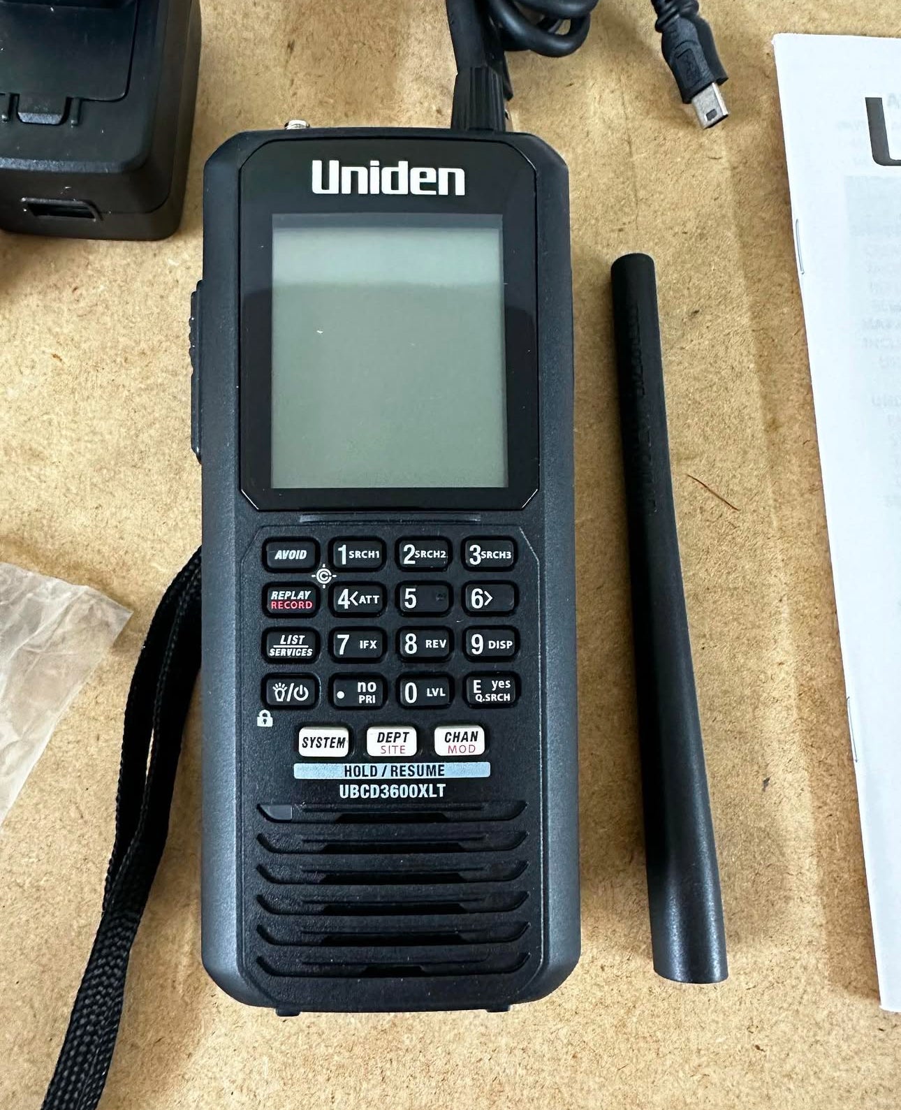 Uniden UBCD3600XLT nuovo