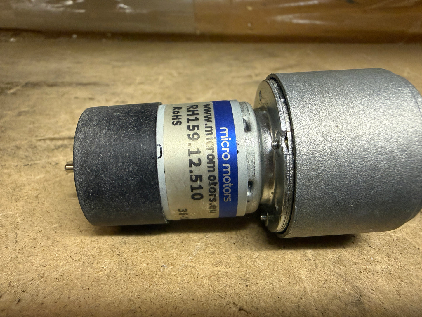 condensatore sottovuoto variabile KP1-4 10 a 500 pF. Nuovo