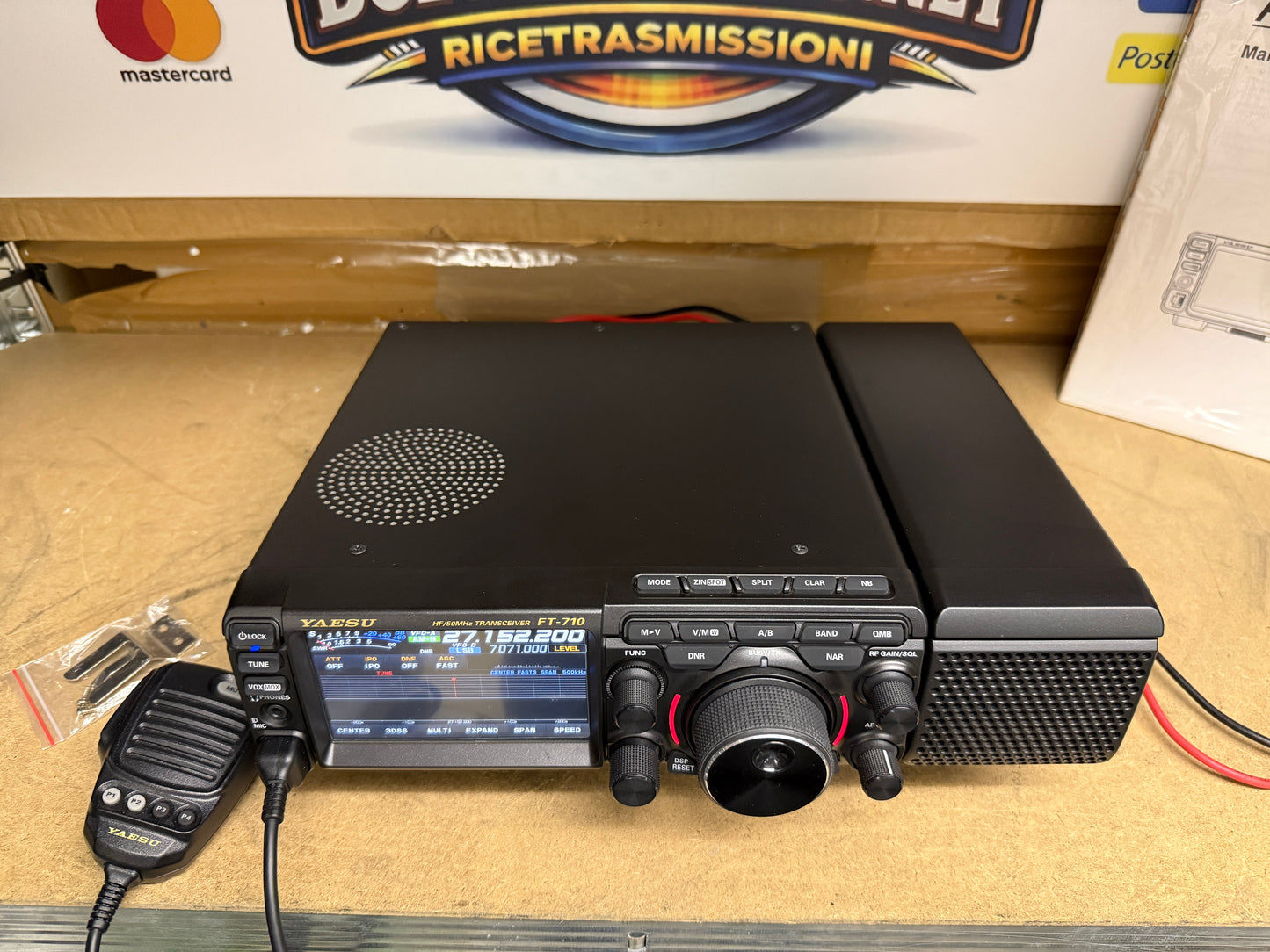 Yaesu FTDX 710 AESS pari al Nuovo Garanzia 12 mesi