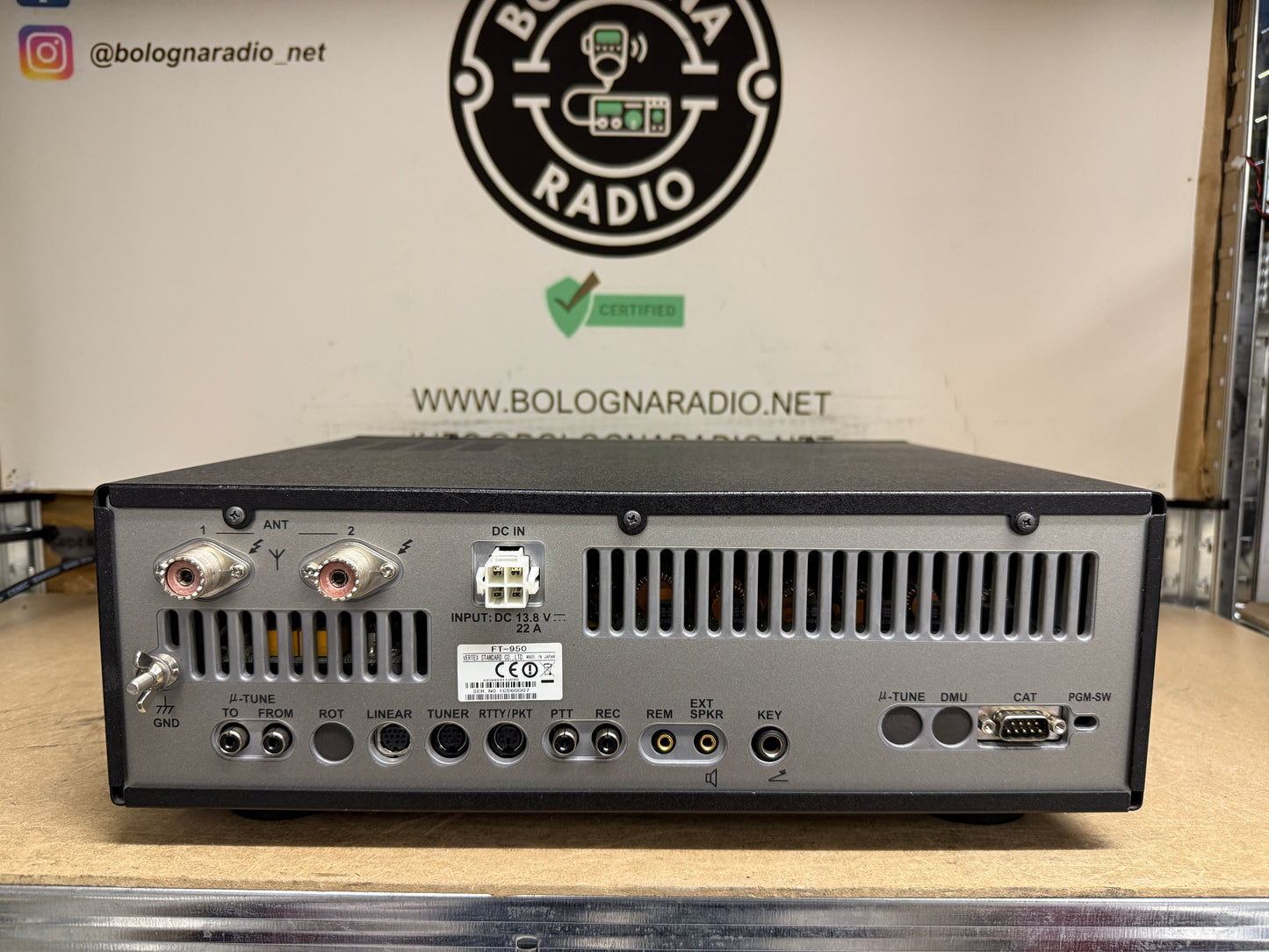 A-1 Yaesu FT 950 + DVS6 pari al nuovo 100 watt banda espansa garanzia 12 mesi