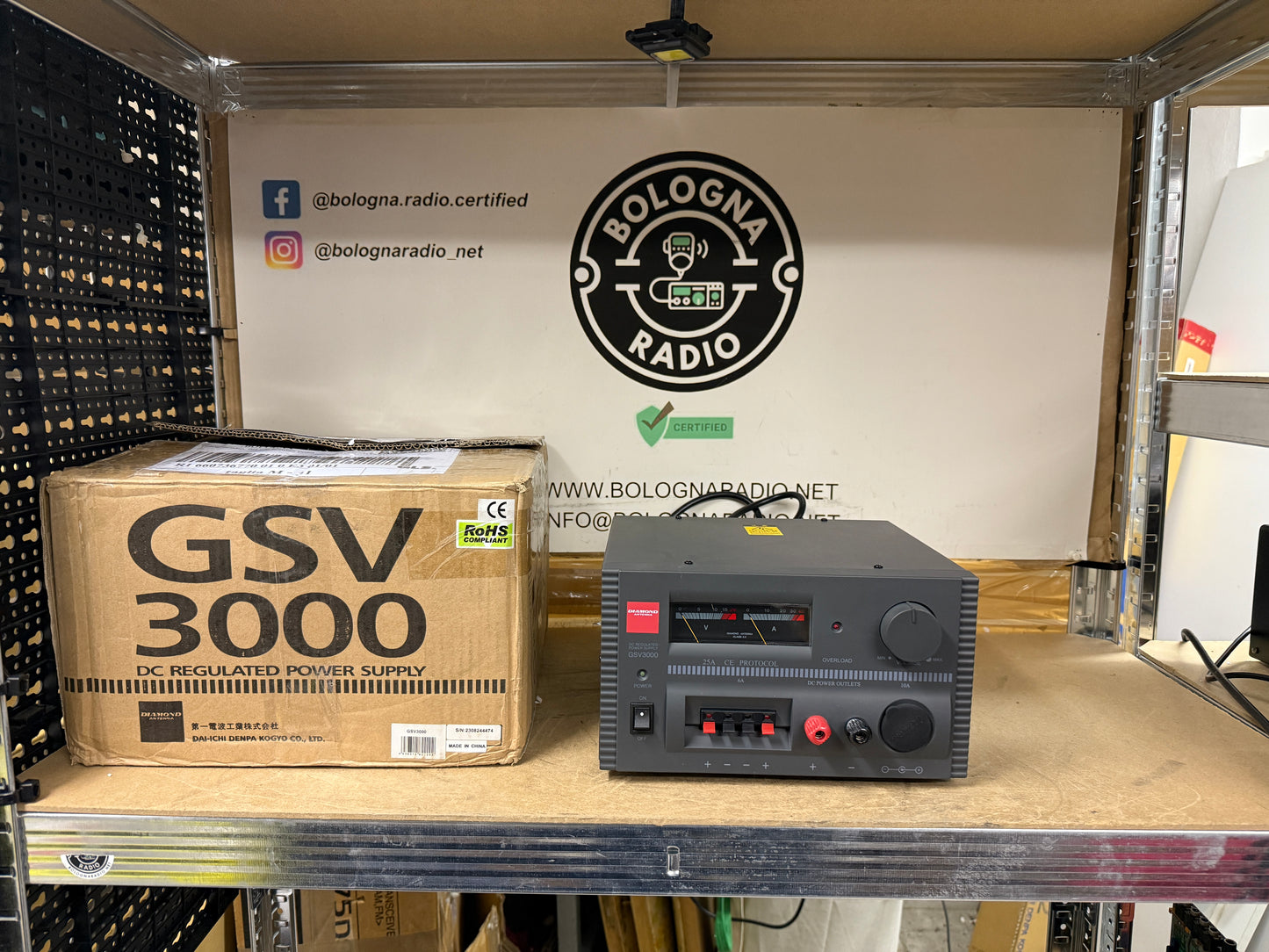 Diamond GSV-3000 Alimentatore 30A NUOVO