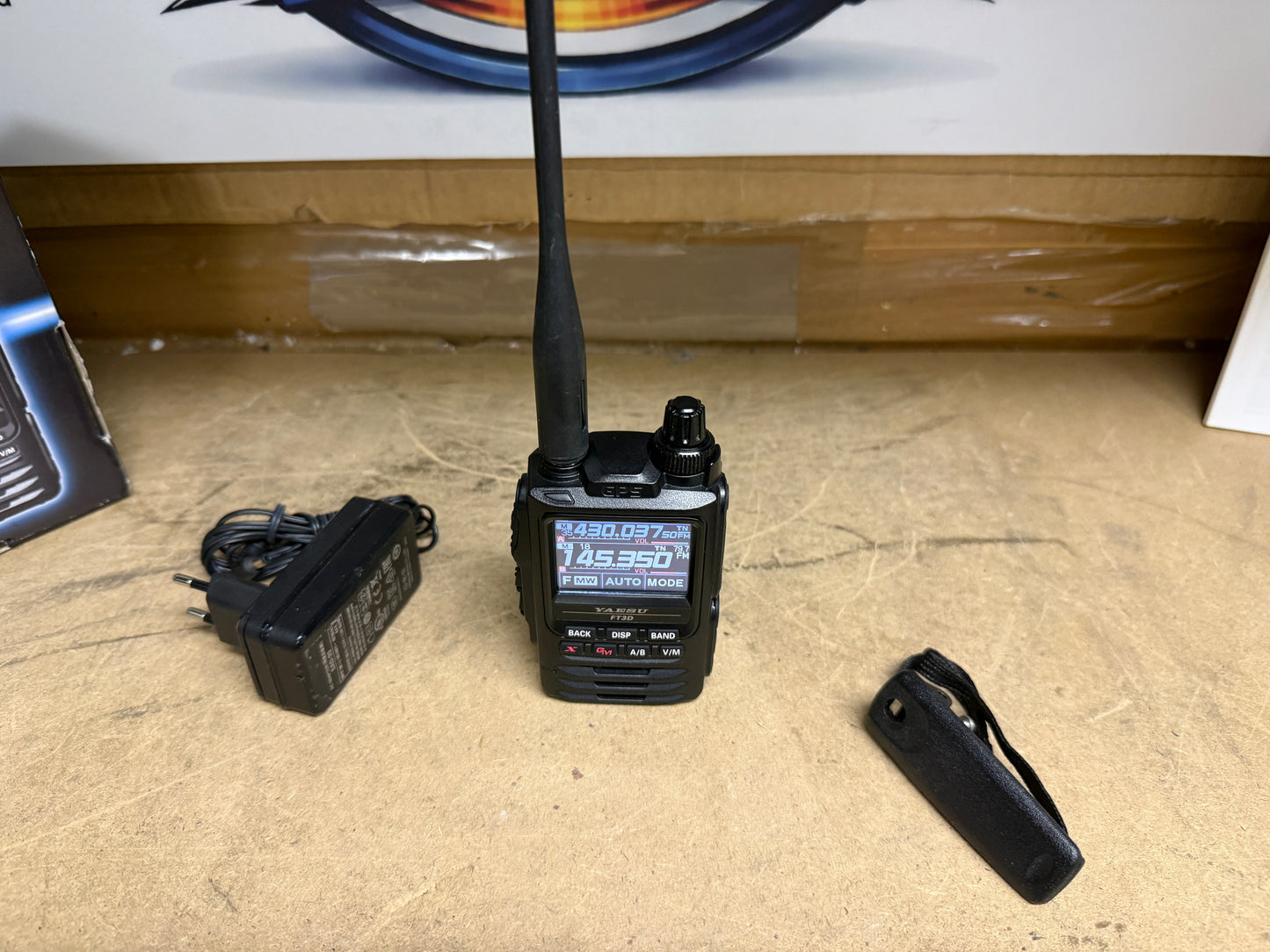 Yaesu FT 3D  pari al nuovo full set Garanzia 12 Mesi