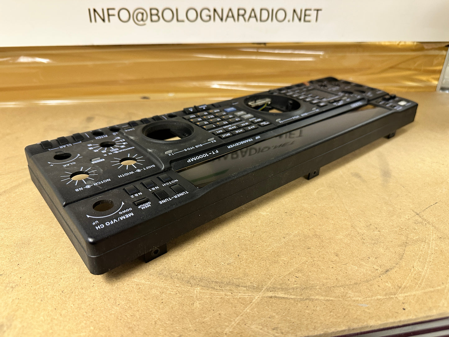 Yaesu ft 1000 mp frontale