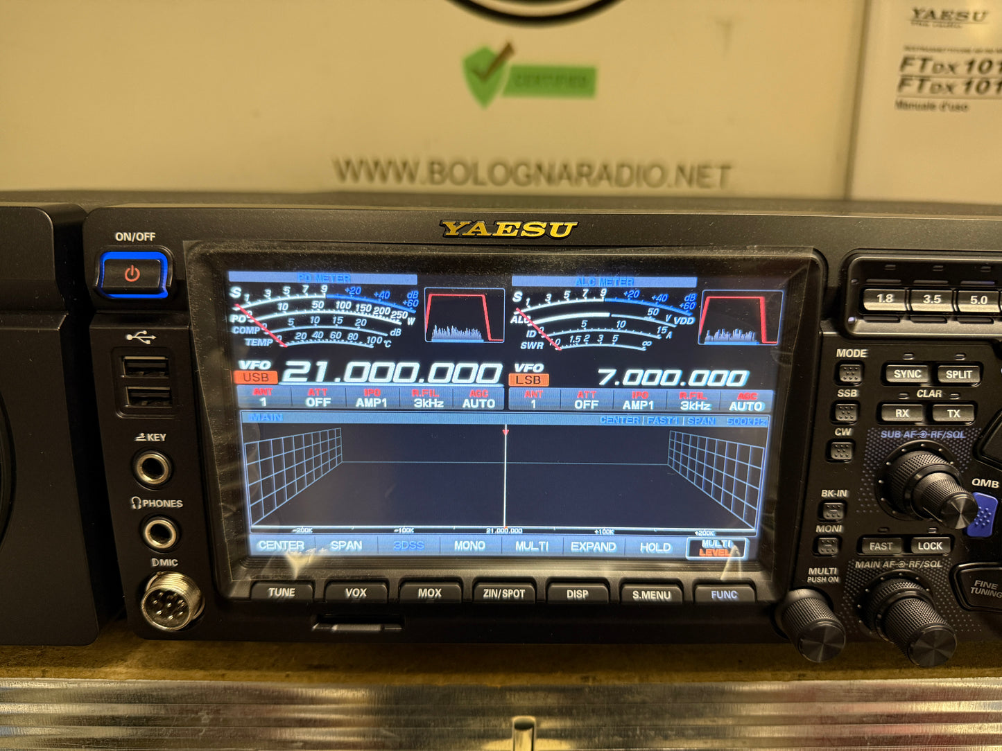 A-1 Yaesu FTDX 101 MP 200Watt pari al nuovo garanzia ufficiale fino al 2028