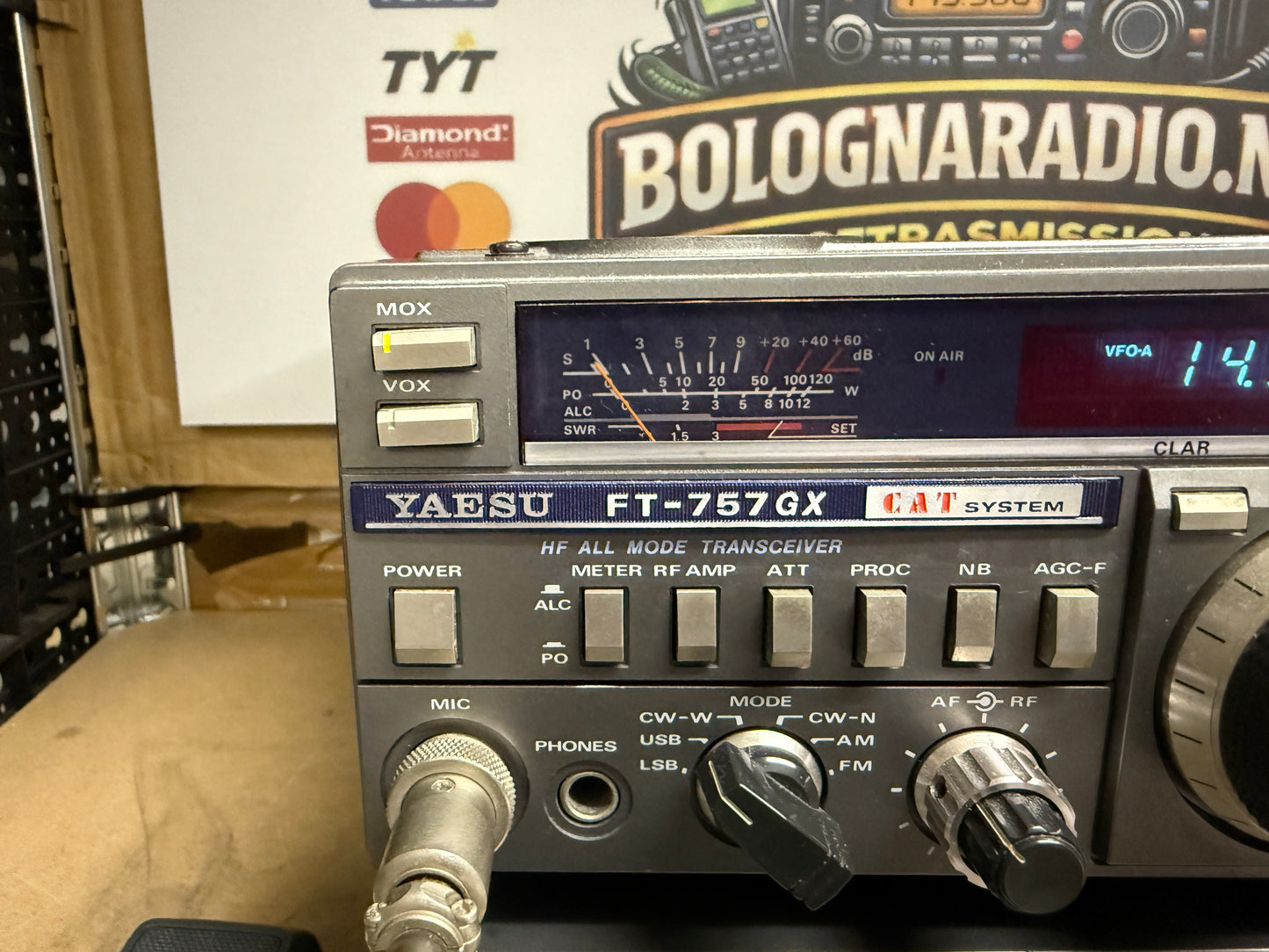 Yaesu FT 757 GX + FP757HD + FC 757AT perfetto Garanzia 12 Mesi