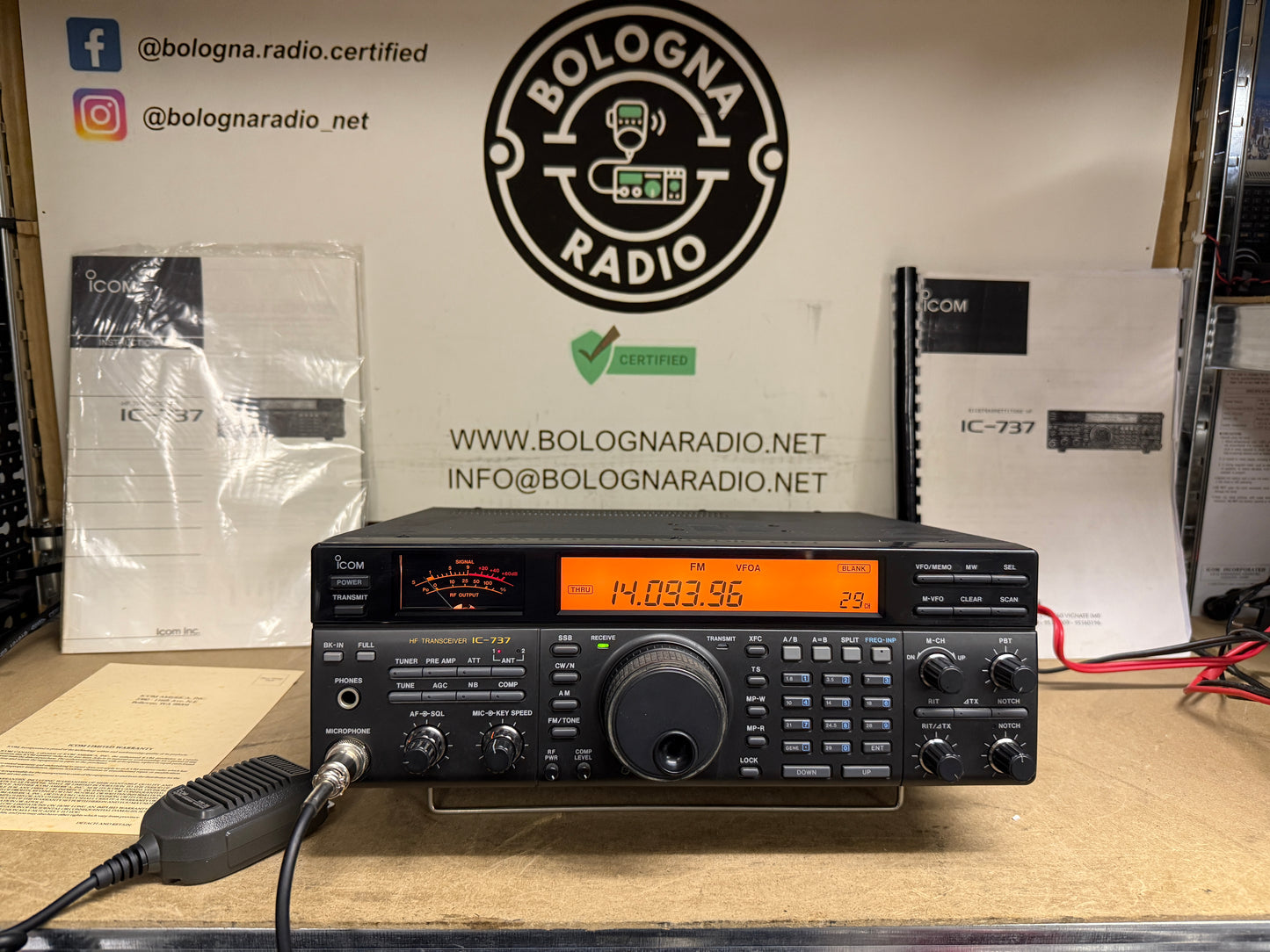 A-1 Icom IC 737 pari al nuovo imballo originale Garanzia 12 mesi