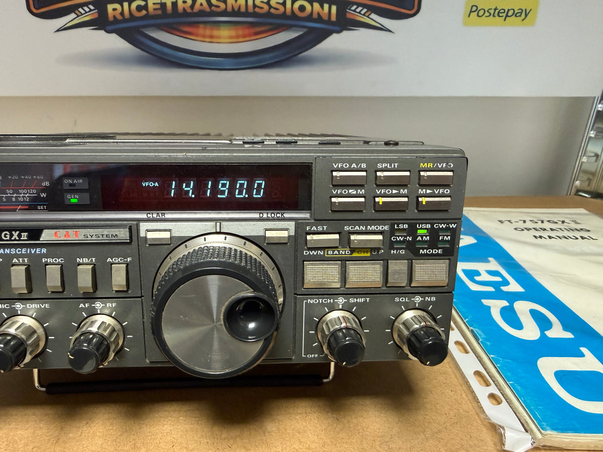 Yaesu FT 757 GX2 perfetto Garanzia 12 Mesi imballo originale