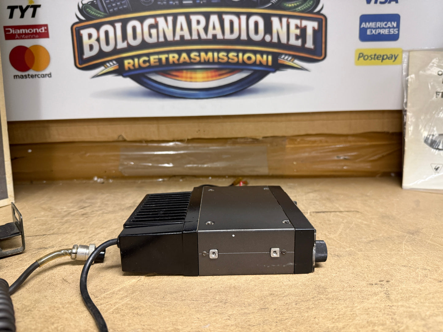 Yaesu FT 212RH + toni squelch full set Garanzia 6 Mesi