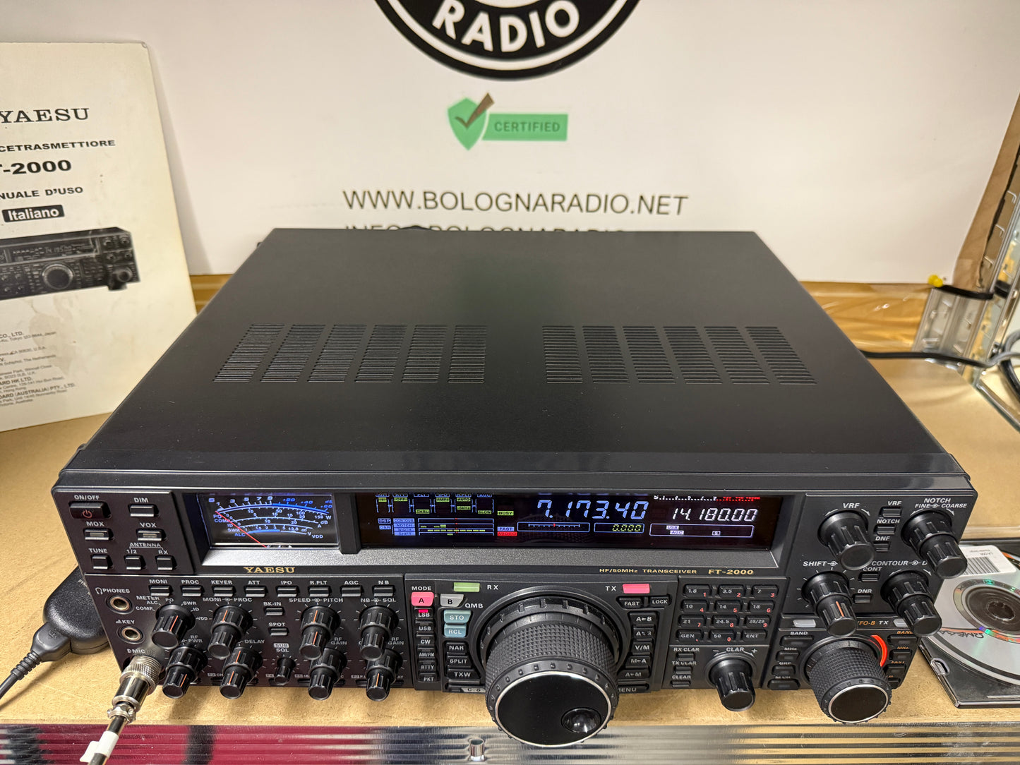 Yaesu FT 2000 pari al nuovo full set 100 watt
