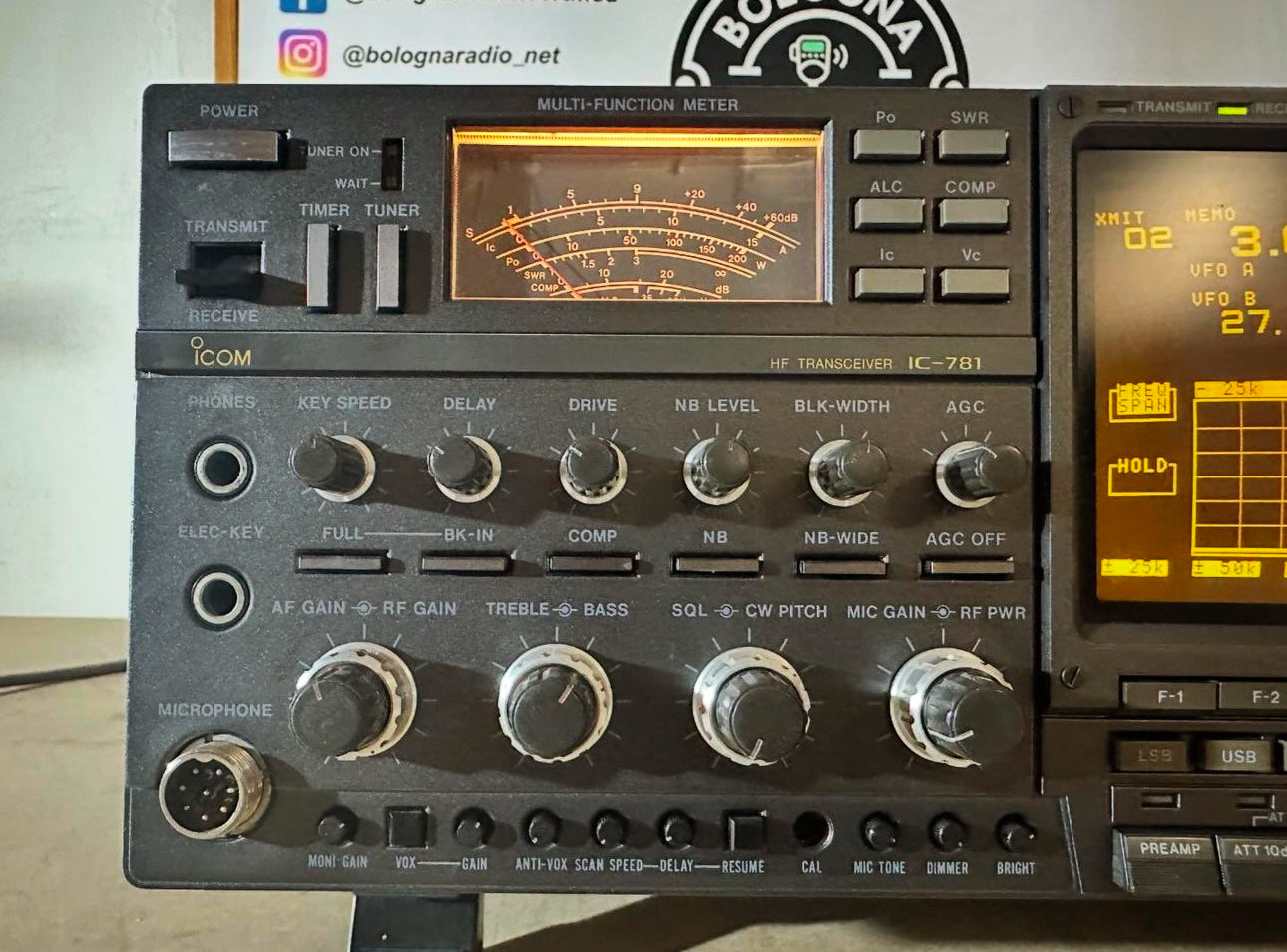 Ricetrasmettitore icom IC-781