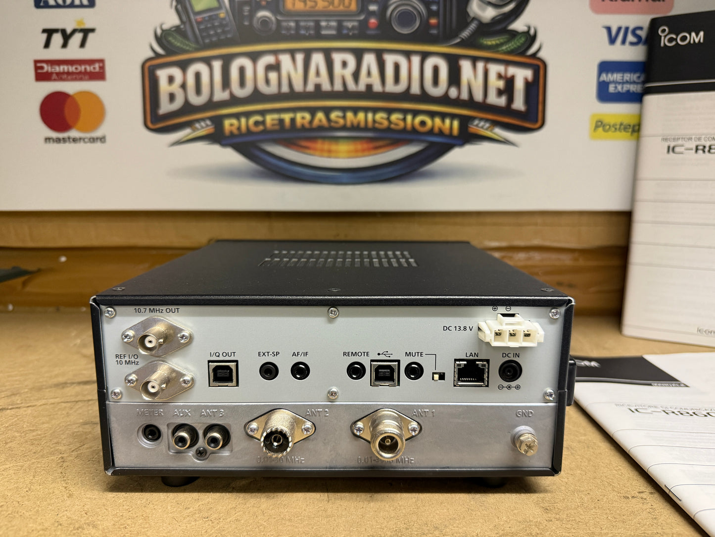 A-1 Icom IC R 8600 pari al nuovo full set Garanzia Ufficiale fino al 11/2030
