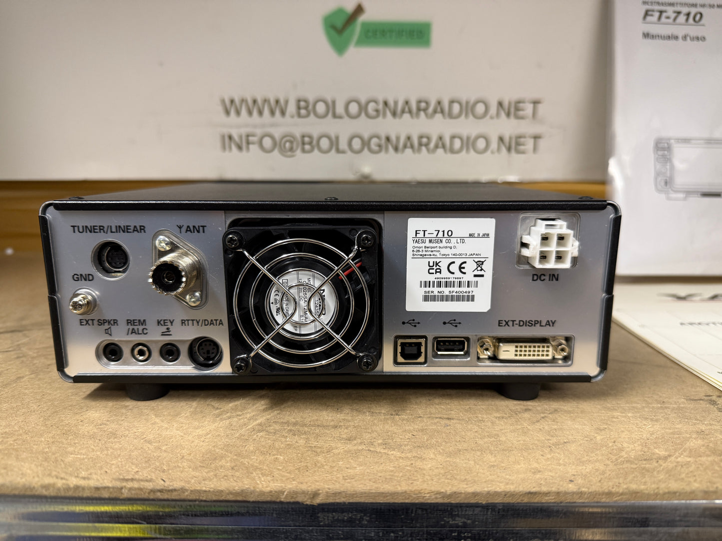 Yaesu FT-710 Aess pari al nuovo + sp40 Garanzia Ufficiale