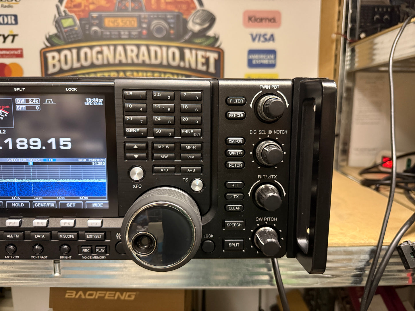 A-1 Icom IC 7700 pari al nuovo Garanzia 12 Mesi