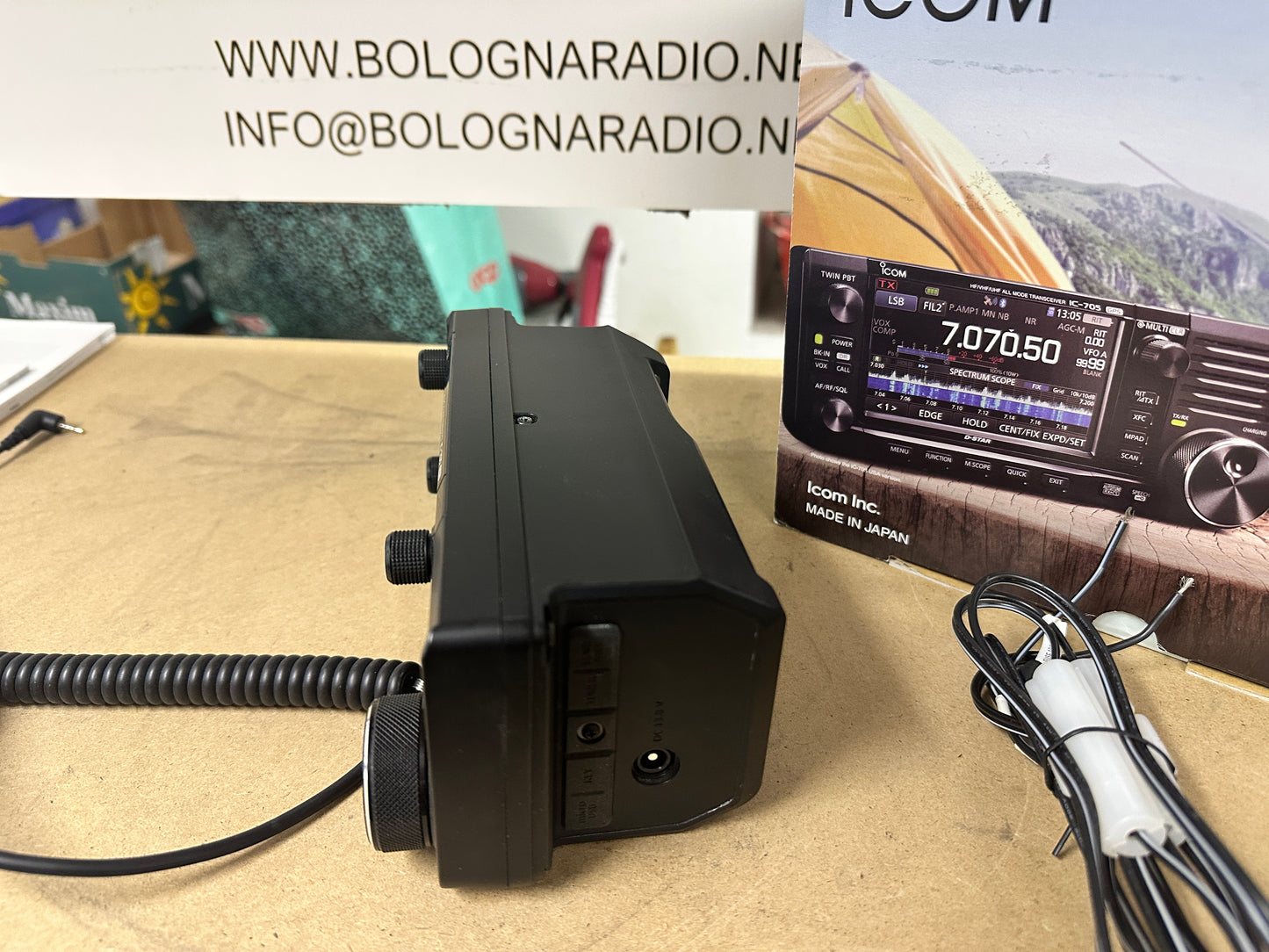 Icom ic 705 pari al nuovo