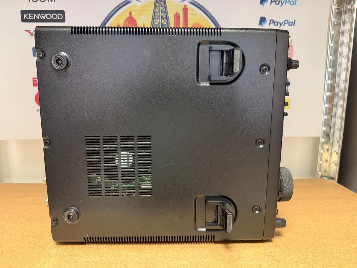A-1 Icom ic 7410 pari al nuovo Garanzia 12 Mesi